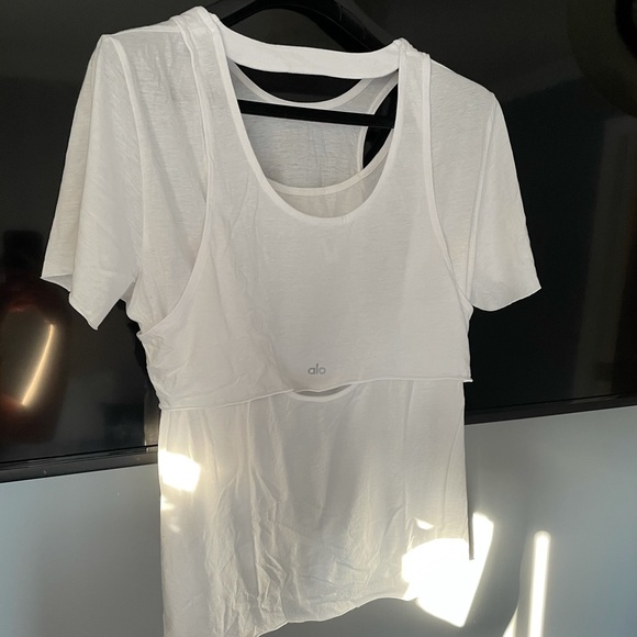 Alo Tee - Picture 2 of 4